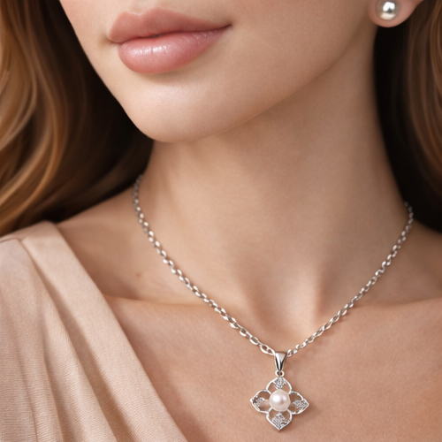 VISINORY CLASSIC CLOVER PENDENT - Image 7